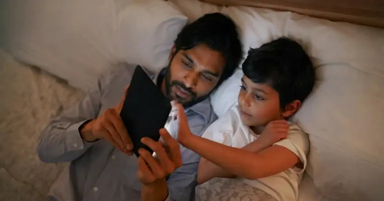 Screen Time and Children: Finding the Right Balance at Home